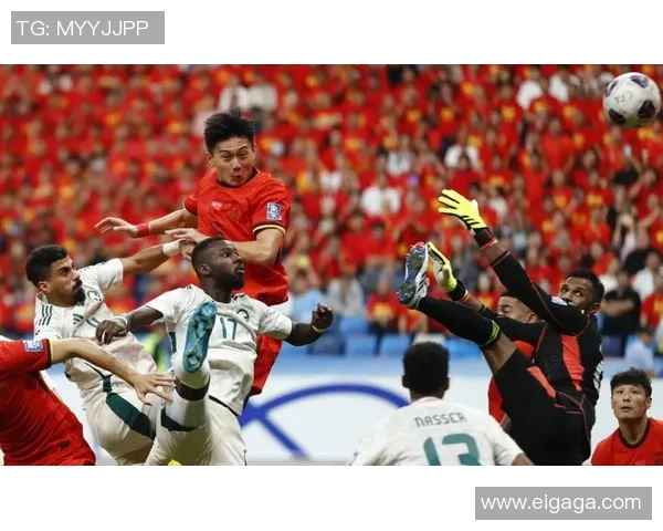 在光鲜背后足球明星的孤独与寂寞谁才是最孤独的那一个